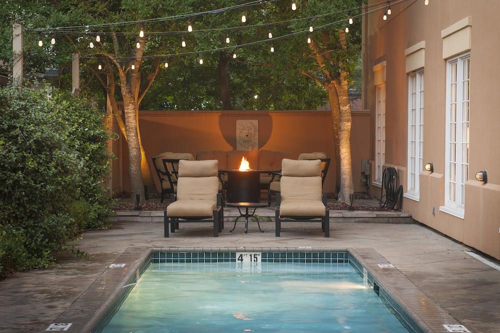 Hampton Inn New Orleans/St.Charles Ave Экстерьер фото